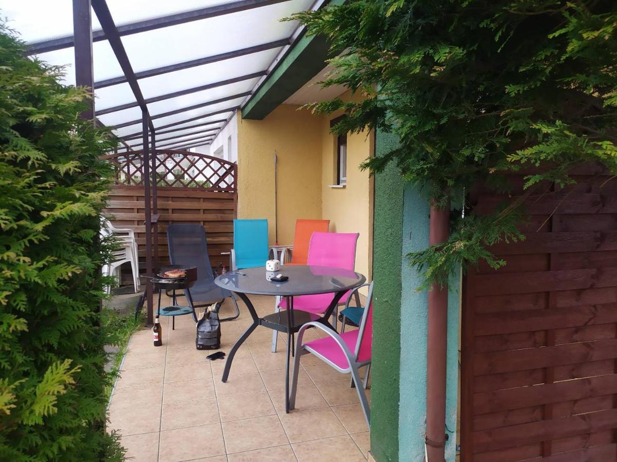 Domek Na Zaciszu Rowy  Exterior foto